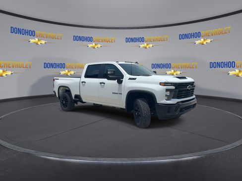 New 2026 Chevrolet Silverado 2500 Custom w/ Custom Blackout Package AWD/4WD image 5