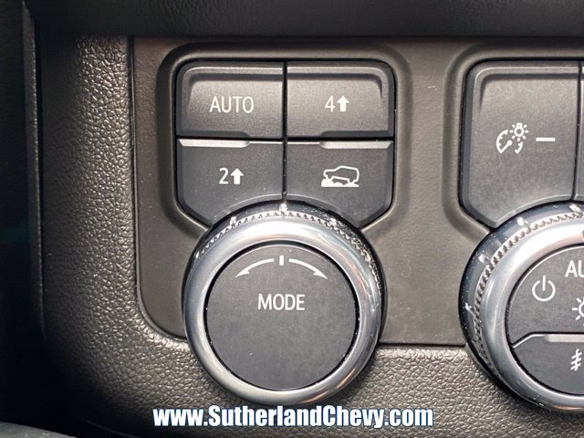 Used 2025 GMC Yukon Denali AWD/4WD image 27