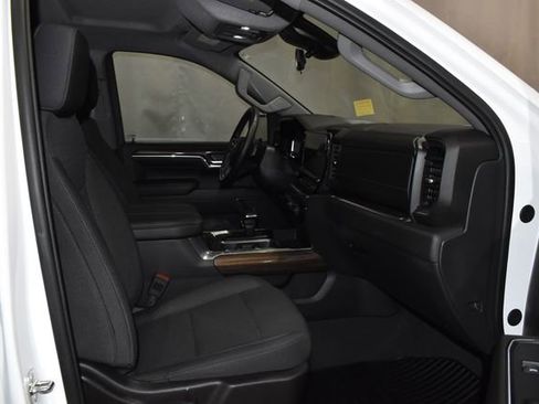 Used 2024 Chevrolet Silverado 1500 RST image 28