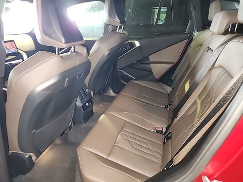 Used 2025 BMW X3 xDrive30i image 3