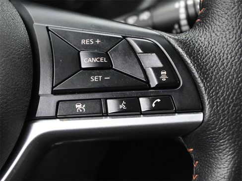 Used 2022 Nissan Kicks SR w/ Interior Electronics Package image 7