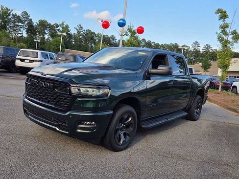 New 2026 RAM 1500 Express AWD/4WD image 3