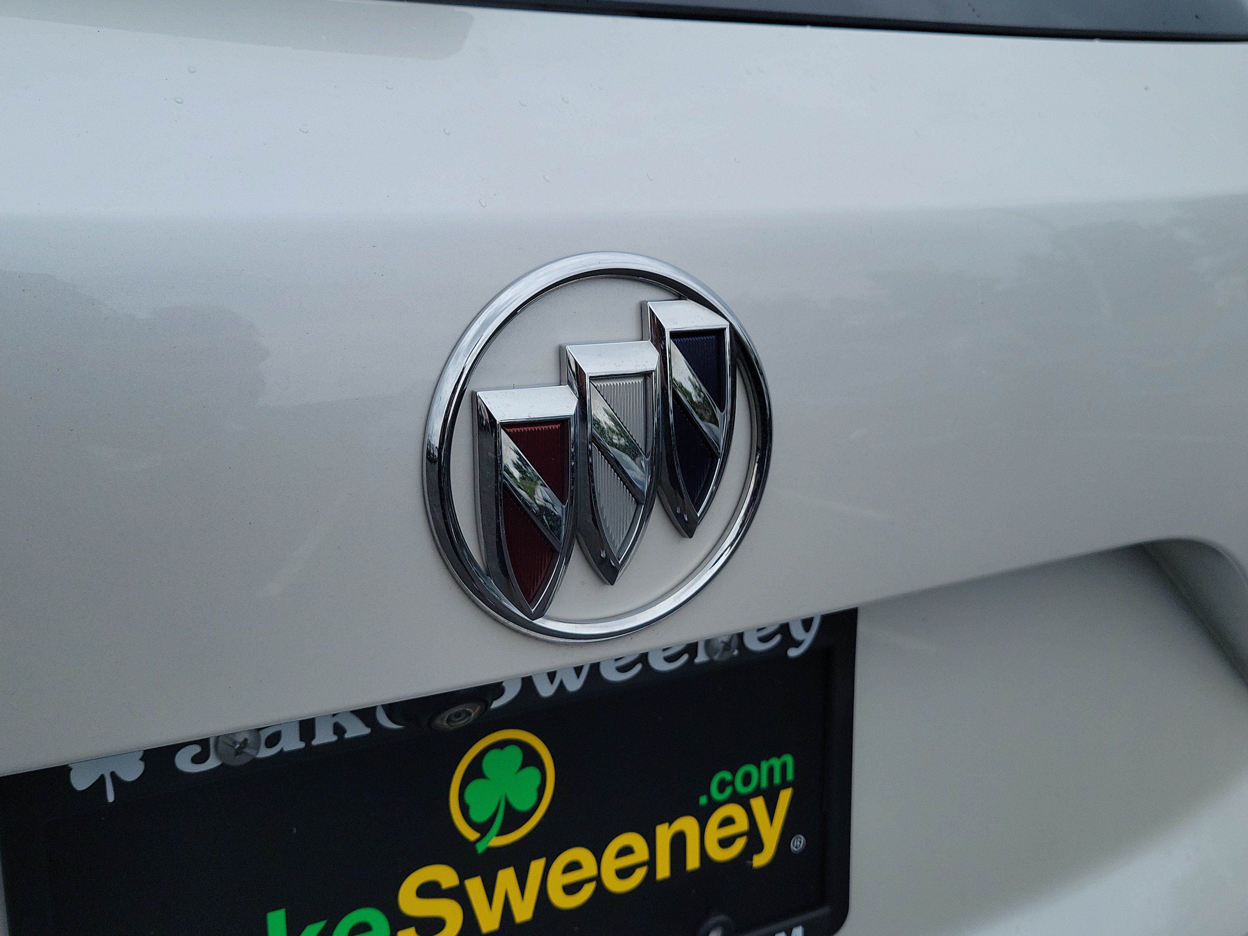 Used 2023 Buick Envision Essence AWD/4WD image 6