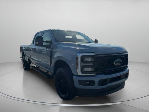 New 2026 Ford F350 Lariat w/ Black Appearance Package image 3