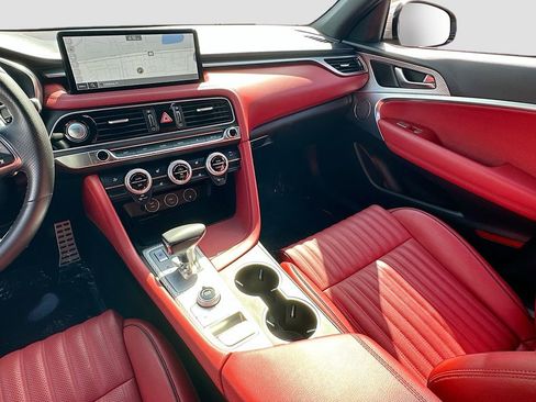 Used 2023 Genesis G70 2.0T w/ Sport Prestige Package image 25