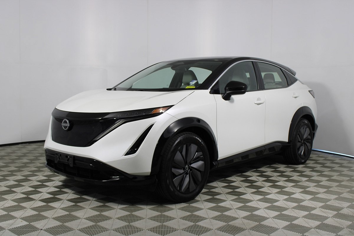 Used 2023 Nissan Ariya FWD image 3