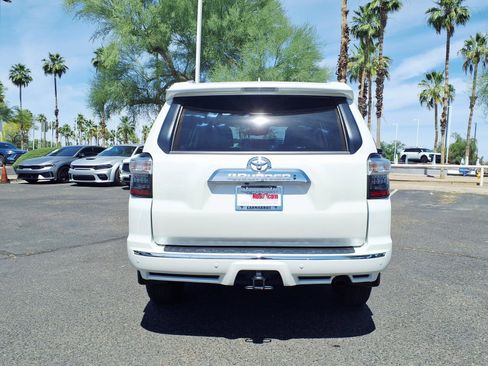 Used 2023 Toyota 4Runner Limited AWD/4WD image 6