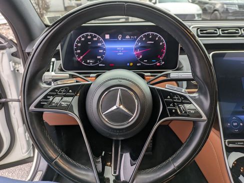 Certified 2022 Mercedes-Benz S 580 4MATIC Sedan image 17
