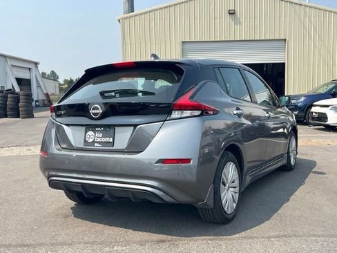 Used 2024 Nissan Leaf S FWD image 9