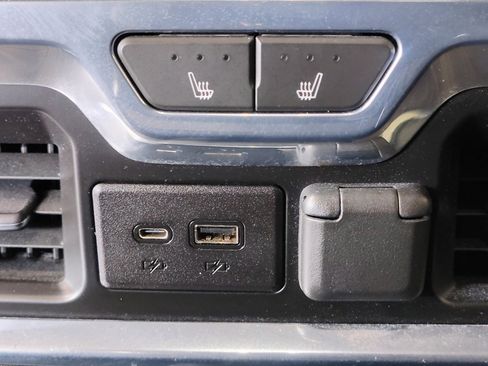 Used 2022 Chevrolet Silverado 2500 LTZ w/ Carhartt Edition image 32