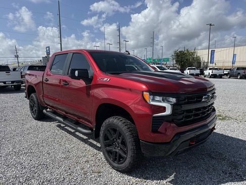 New 2026 Chevrolet Silverado 1500 LT Trail Boss w/ LT Trail Boss Premium Package AWD/4WD image 1