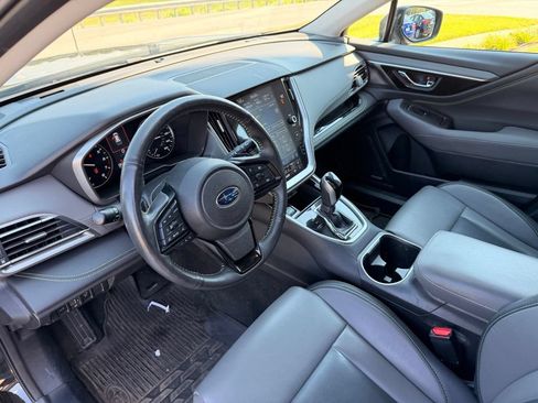 Used 2024 Subaru Outback Onyx Edition AWD/4WD image 27