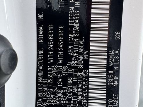 Used 2018 Toyota Highlander XLE FWD image 32