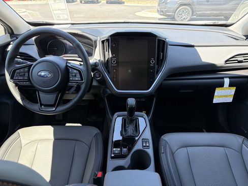 New 2026 Subaru Crosstrek 2.5i Limited w/ Popular Package #3A AWD/4WD image 5