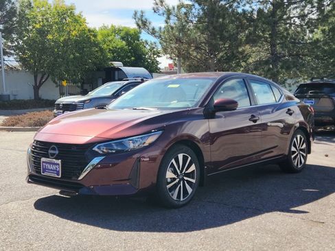 New 2025 Nissan Sentra SV w/ SV Premium Package image 6