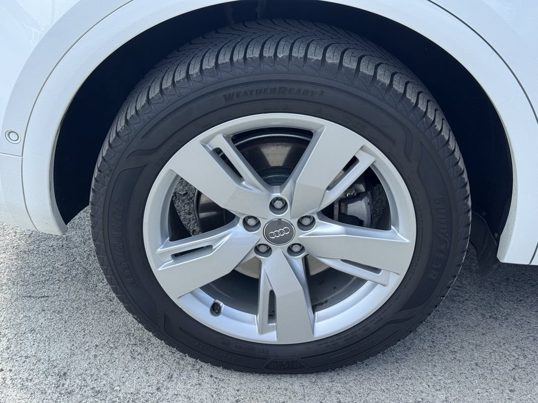 Used 2019 Audi Q5 Prestige w/ Prestige Package AWD/4WD image 30