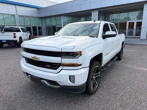 Used 2017 Chevrolet Silverado 1500 LT w/ All Star Edition AWD/4WD image 1