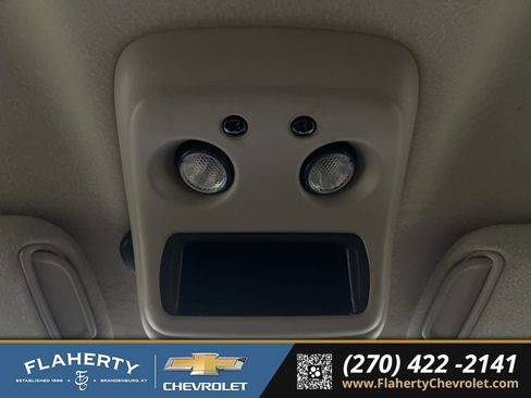 Used 2005 GMC Sierra 2500 SLE w/ Heavy-Duty Power Package image 31