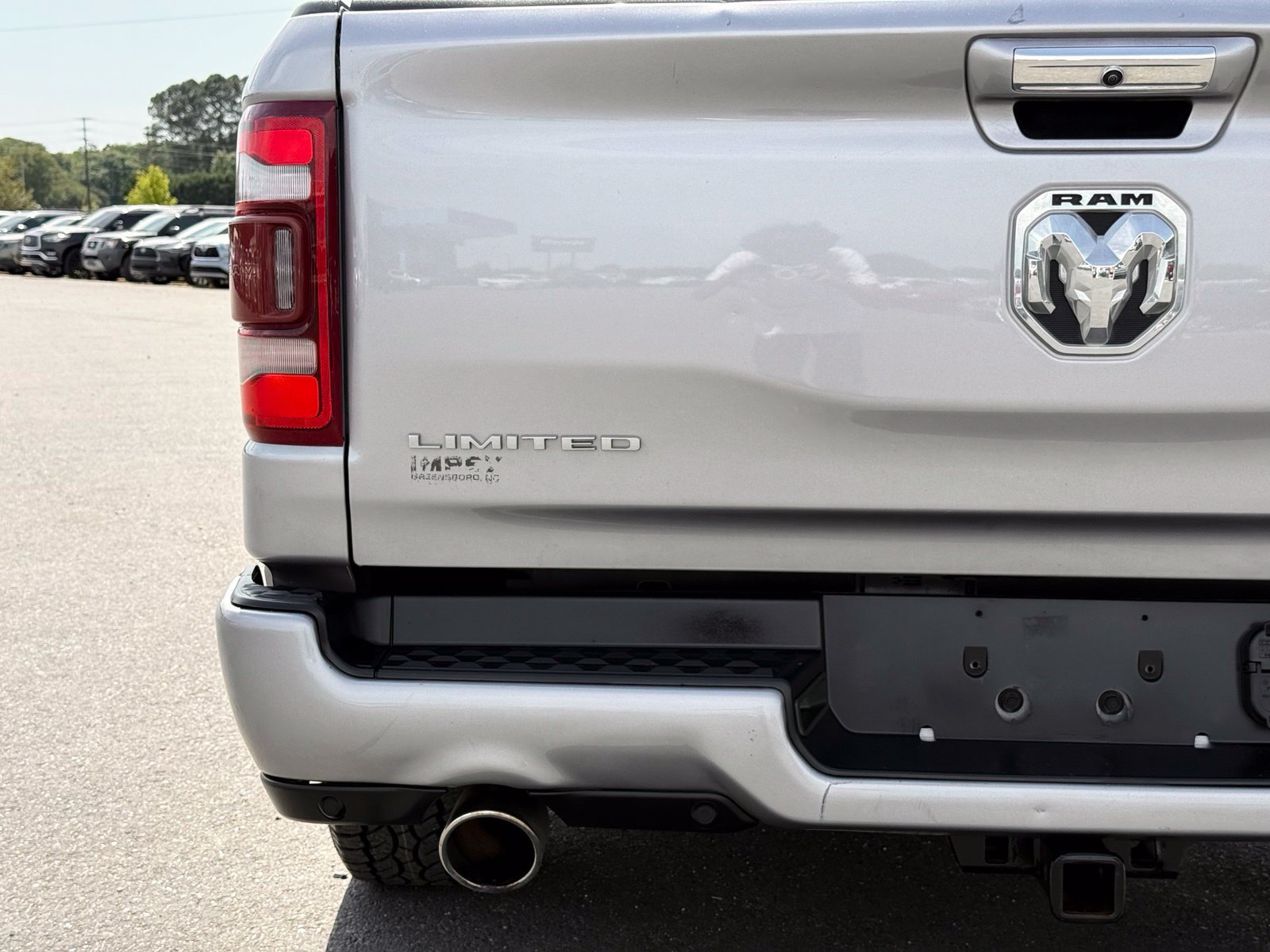 Used 2021 RAM 1500 Limited w/ Body Color Bumper Group AWD/4WD image 13