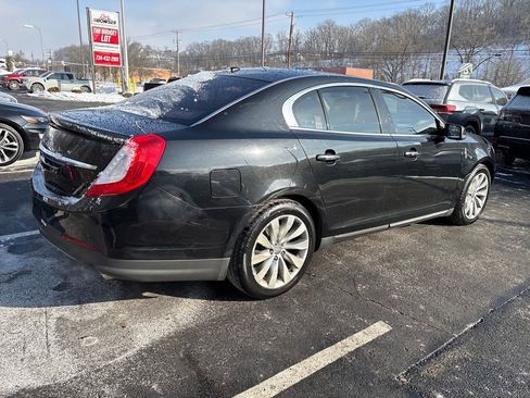 Used 2015 Lincoln MKS image 5