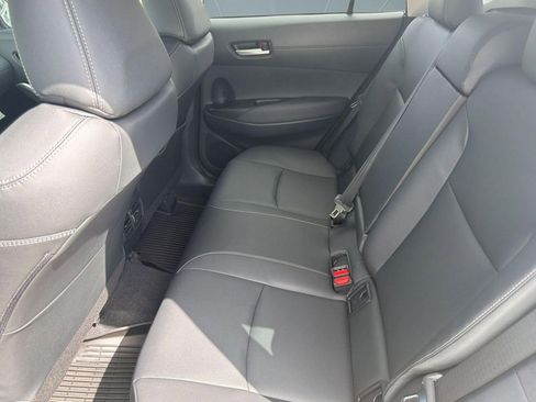 Used 2026 Toyota Corolla Cross XLE FWD image 25