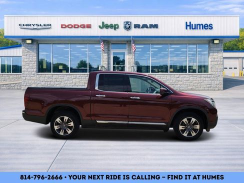 Used 2017 Honda Ridgeline RTL-E image 2