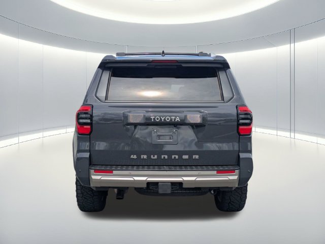 Used 2025 Toyota 4Runner Limited AWD/4WD image 5