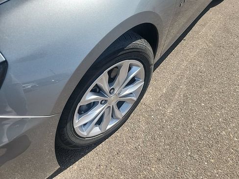 Used 2024 Chevrolet Malibu LT FWD image 5