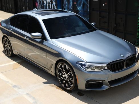 Used 2018 BMW 540i RWD image 19