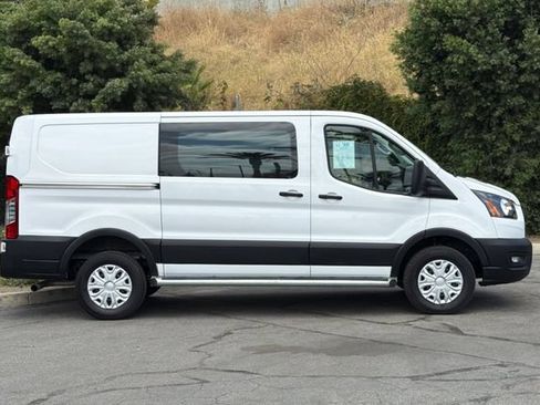 Used 2025 Ford Transit 250 Low Roof w/ Exterior Upgrade Package RWD image 3
