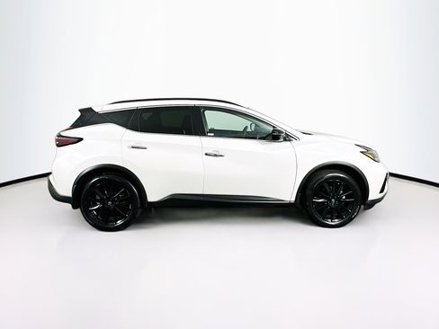 Used 2024 Nissan Murano SV w/ SV Midnight Edition Package image 10