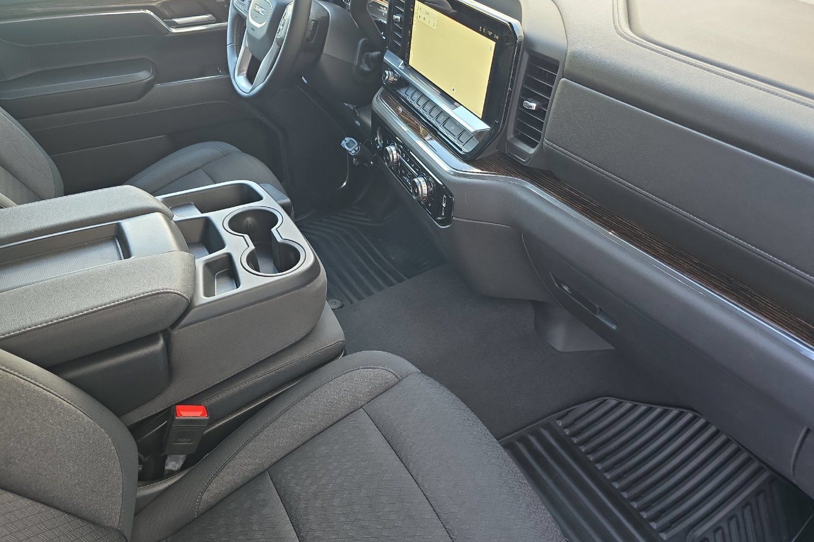 Used 2024 GMC Sierra 1500 Elevation AWD/4WD image 15