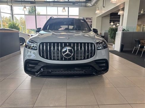 New 2026 Mercedes-Benz GLS 63 AMG 4MATIC image 7