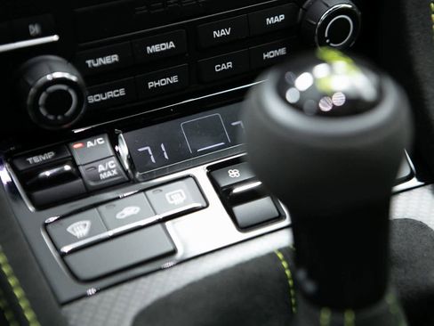 New 2025 Porsche 718 Boxster Spyder RS image 18