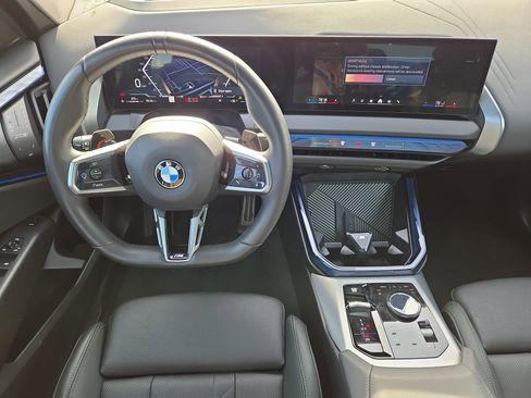 Used 2025 BMW X3 xDrive30i image 14