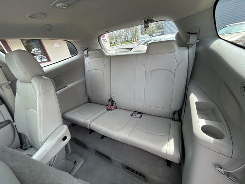 Used 2016 Buick Enclave Leather image 8