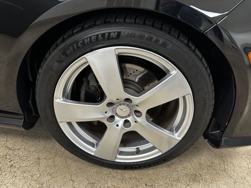 Used 2011 Mercedes-Benz E 350 4MATIC Sedan image 24