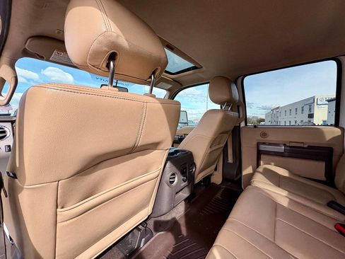 Used 2013 Ford F250 Lariat w/ Lariat Ultimate Pkg image 20