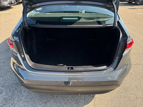 Used 2024 Toyota Corolla LE FWD image 42