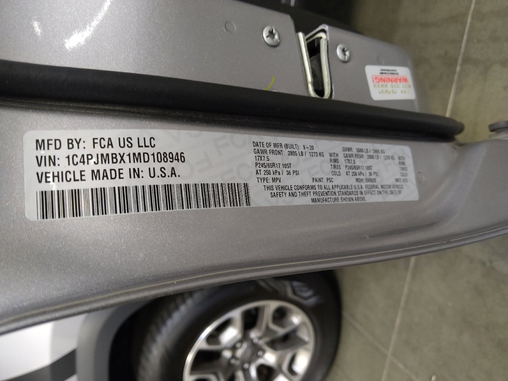 Used 2021 Jeep Cherokee Trailhawk w/ Trailer Tow Group AWD/4WD image 33