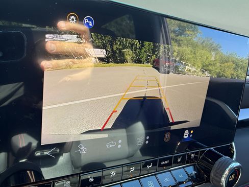 New 2026 Chevrolet Colorado Z71 w/ Technology Package image 21