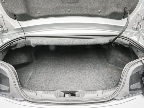 Used 2025 Ford Mustang Premium RWD image 30
