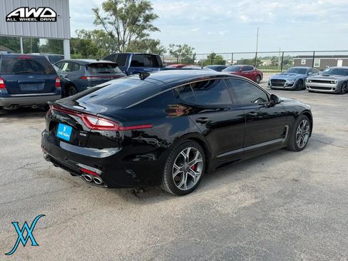 Used 2019 Kia Stinger GT2 AWD/4WD image 7
