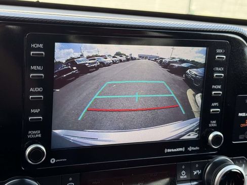 Used 2021 Toyota Highlander XSE AWD/4WD image 4