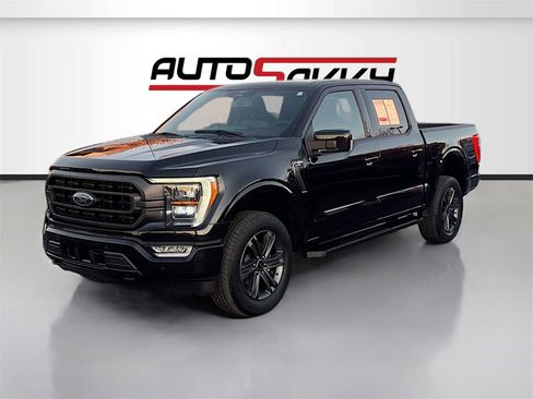 Used 2023 Ford F150 Lariat w/ Equipment Group 502A High image 3