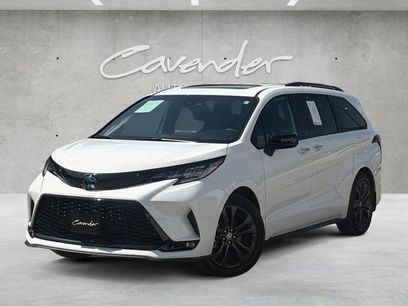 Used 2025 Toyota Sienna XSE