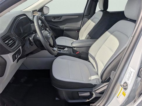 Used 2025 Ford Escape Active w/ Cold Weather Package image 10