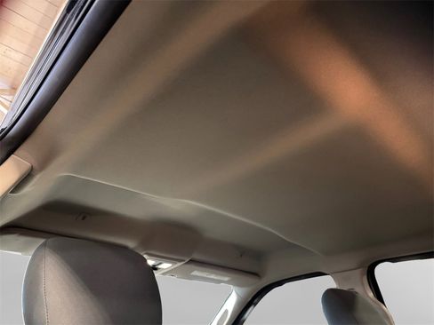 Used 2018 RAM 1500 Express w/ Express Value Package image 23