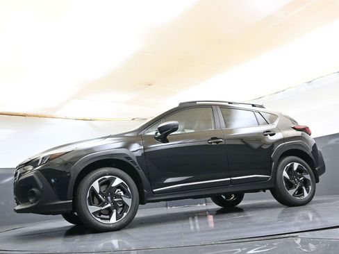 New 2025 Subaru Crosstrek 2.5i Limited w/ Crosstrek Mirror Package image 38