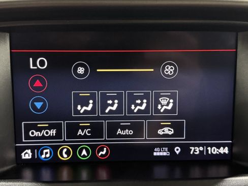 Used 2022 GMC Canyon AT4 w/ Driver Alert Package AWD/4WD image 34